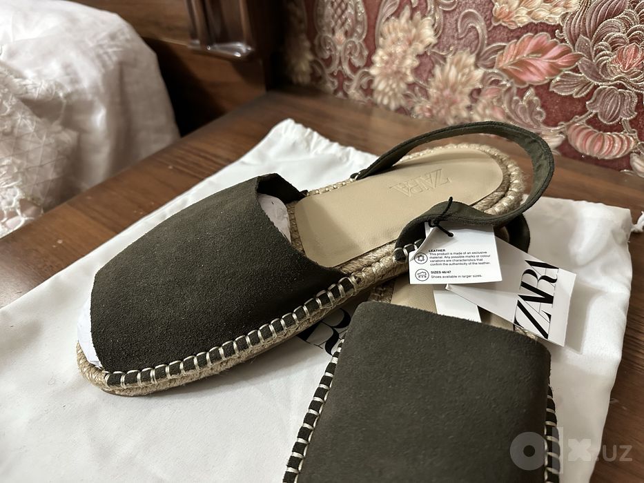 Кожаные НОВЫЕ босоножки ZARA 42 размера