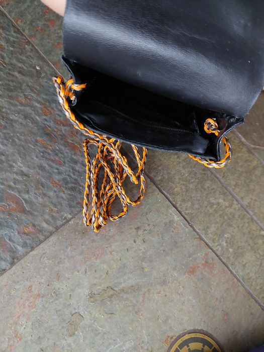 Borseta, gentuta de umar, piele naturala