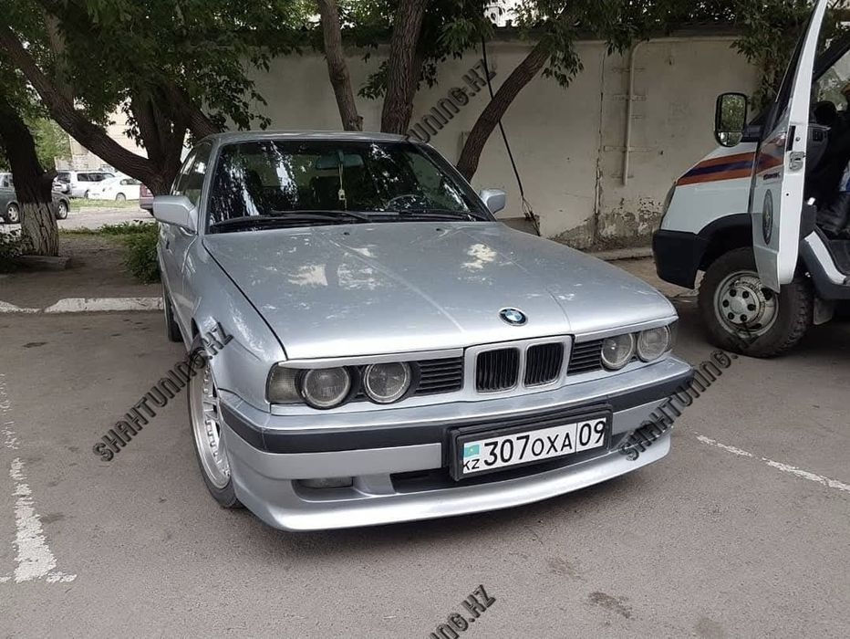 BMW E34 передний бампер Каскыр
