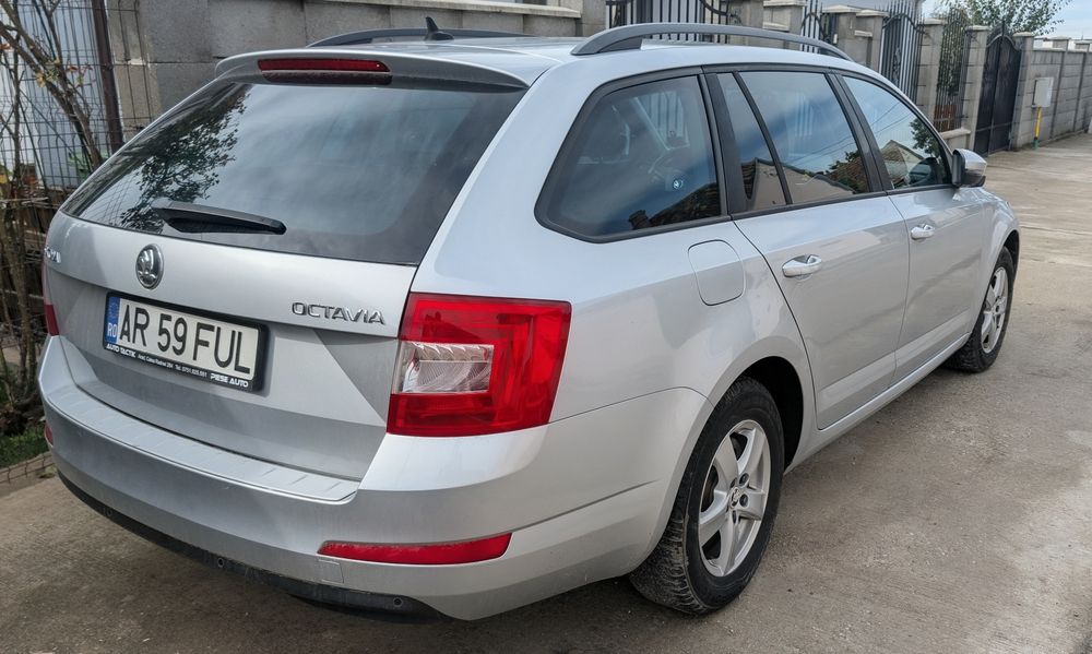 SKODA Octavia 2014 — imagine 3