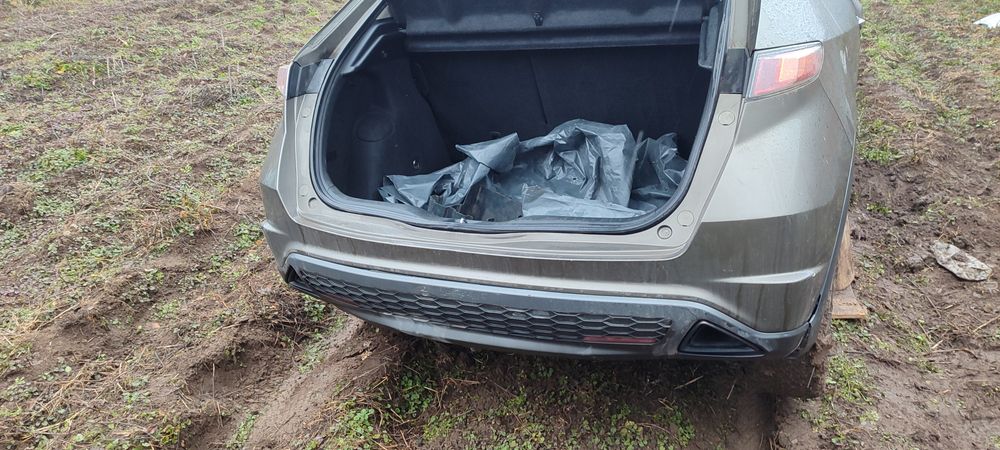 Задна броня комплект за Хонда Сивик