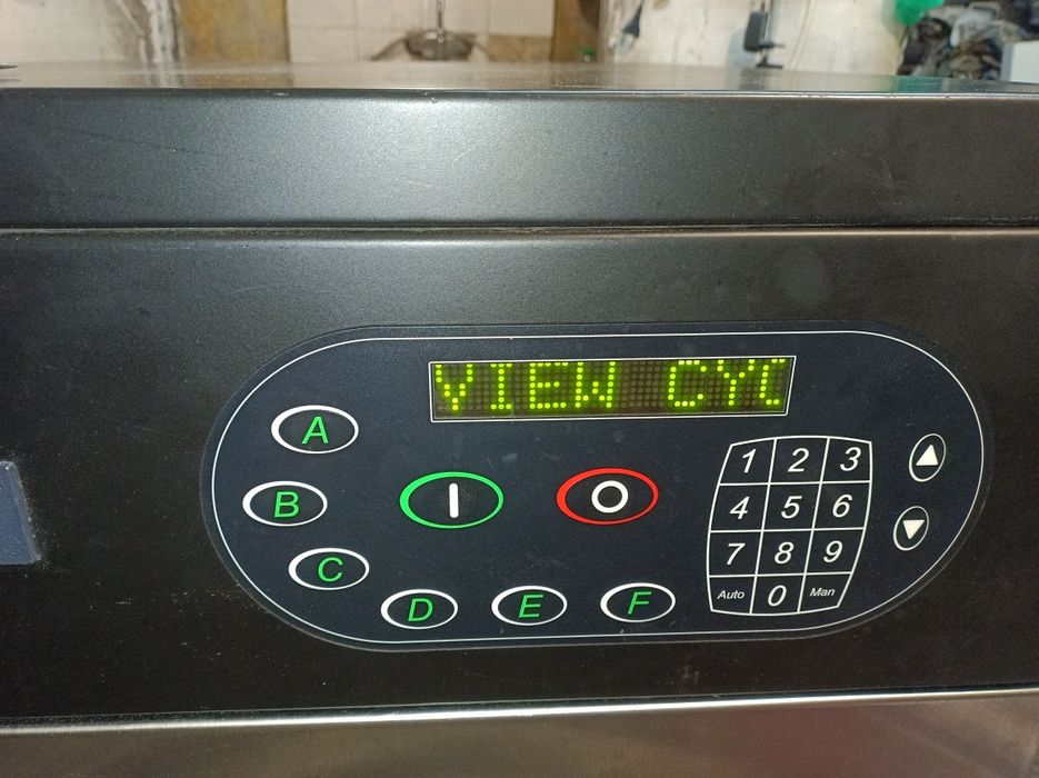 Професионална сушилня. Girbau 10 кг, въздуховодна. Доставка за София