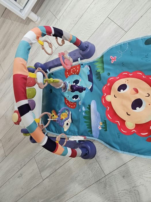 Centru de activitati bebe
