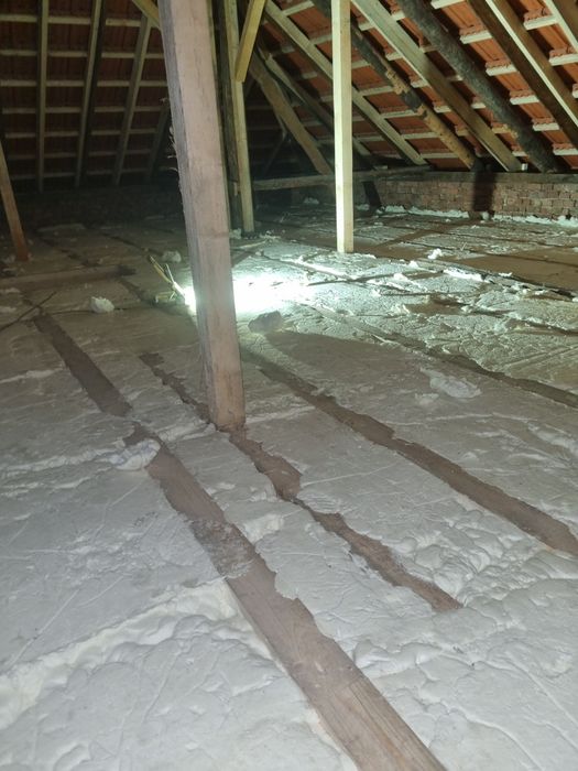 Izolatii spuma poliuretanica