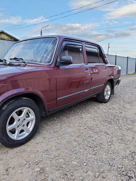 ВАЗ (Lada) 2107) (Имеется торг)