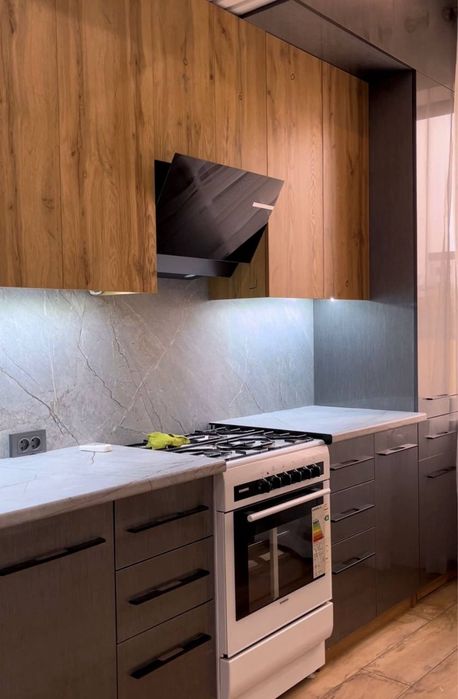 Срочно продается 3х комнатная квартира!!! Азия Хаус яшнабад