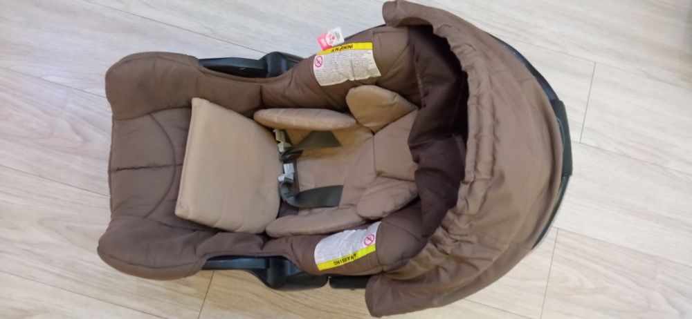 Детское кресло для машины Graco junior baby