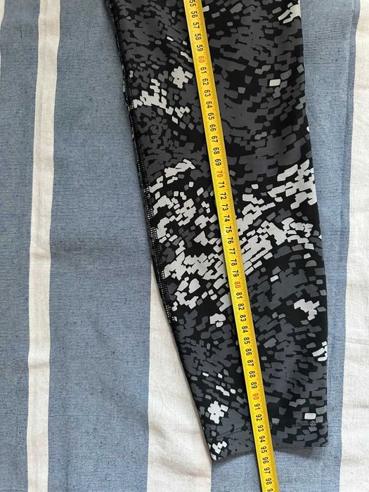 Colanti Nike L ca noi