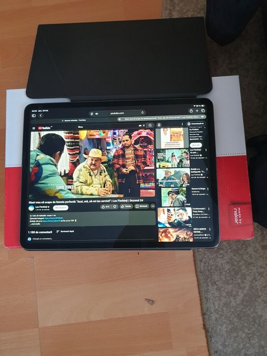 iPad Pro (12,9 inchi) (generația a 3-a).