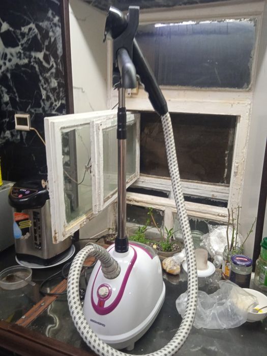 Продам отпариватель для одежды