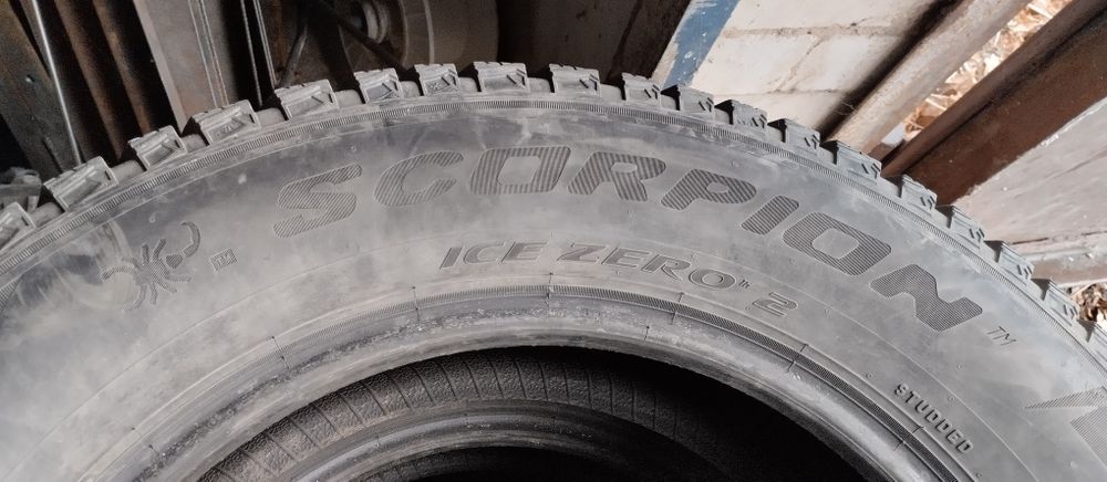 Шины зимние 225.65.R17