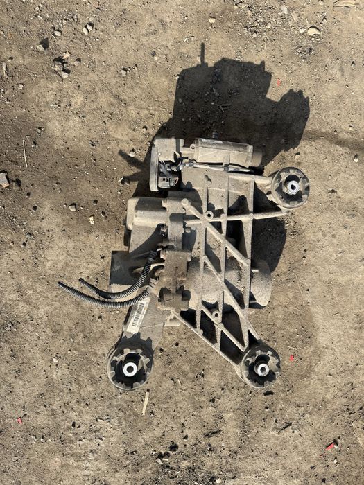 Grup diferential spate Volkswagen Tiguan 5N 0AY525010C