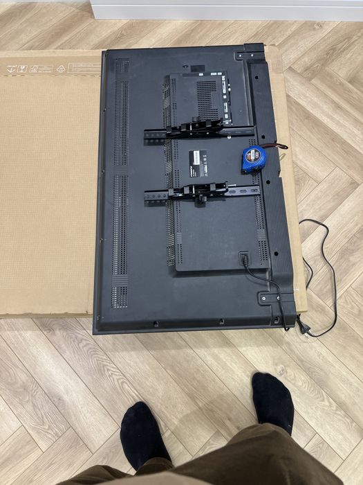 Televizor  ustanovka