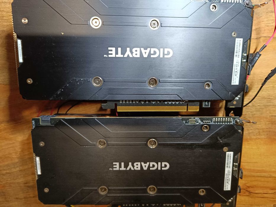 Видеокарта Gigabyte RX 570 4gb, със сменени вентилатори, тествана