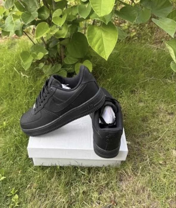 Adidasi Airforce 1