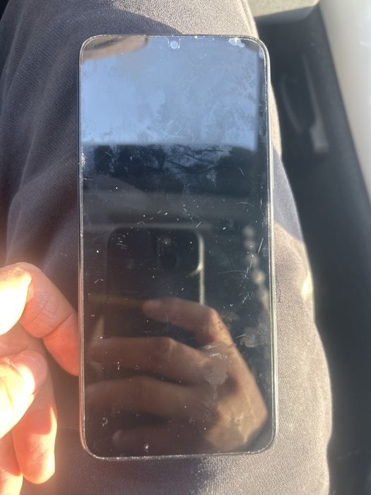 Продам почти новый Honor x5b 128гб