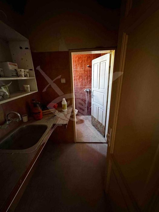 Продава се Къща в Варна, Гръцка махала - 268 кв.м за 1941 €/кв.м - Снимка #6