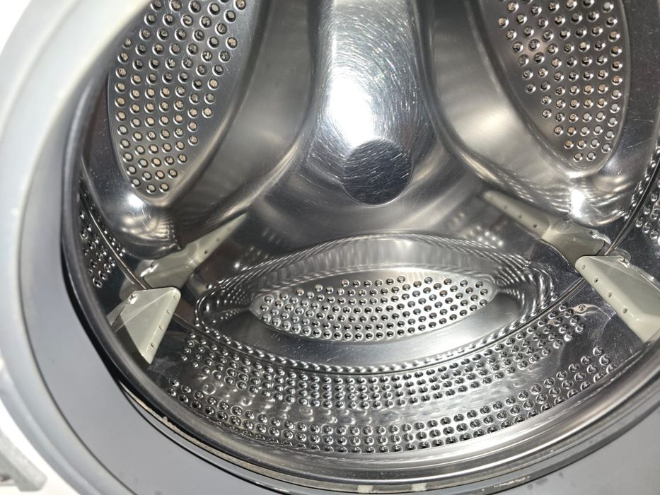 Продам стиральную машинку