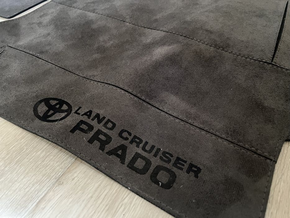 Продам накидку чехол на панель Прадо120