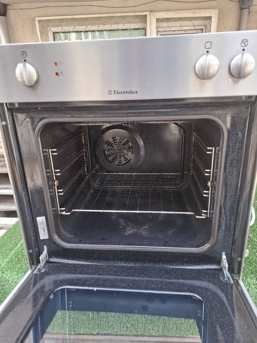 Ел. Уреди :фурна, котлон, абсорбатор