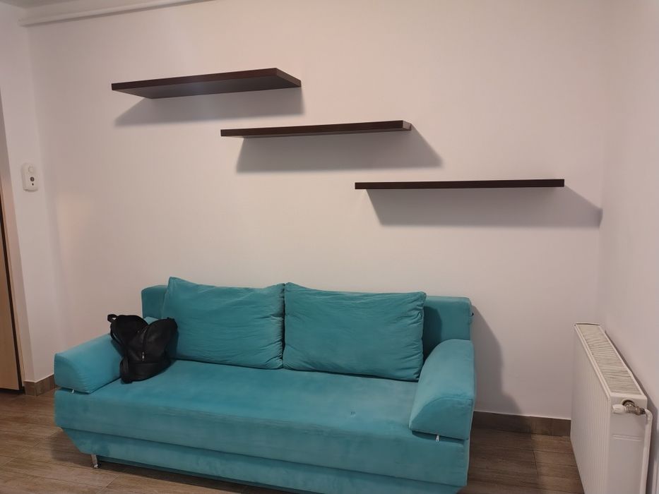 Închiriez garsoniera