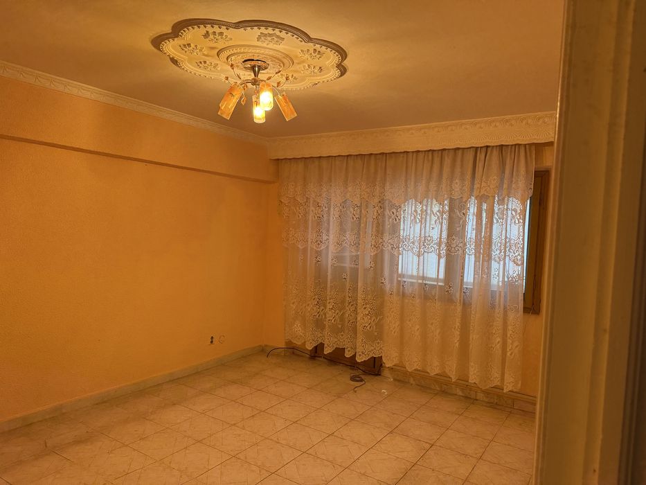 2 camere cf 1 dec Calea Galati vis-a-vis stadion