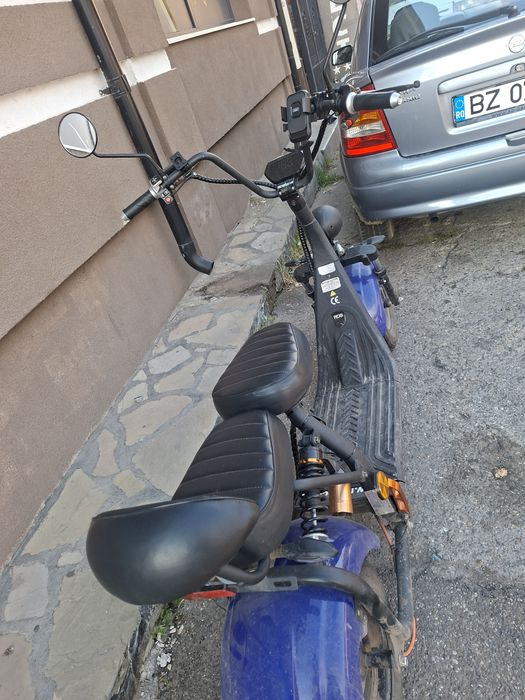 Vand scuter electric