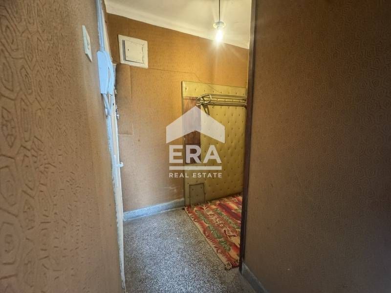 ЕКСКЛУЗИВНО! ЕРА ДРЪСТЪР предлага за продажба двустаен тухлен апртамен
