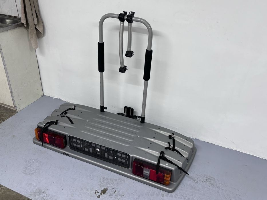 Inchiriez / De inchiriat Suport Biciclete Auto cu prindere pe carlig