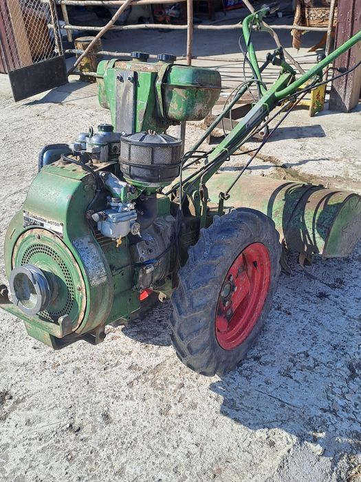 Vând sau schimb motocultor lombardini lap 490  14 cai benzină pornire la sfoară ușoară