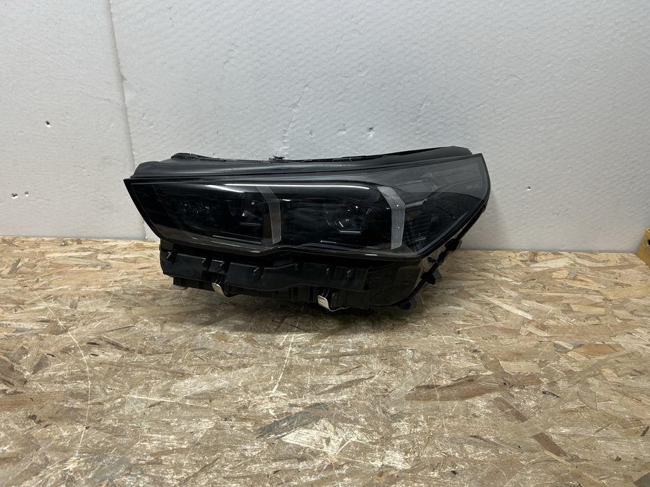 Far faruri bmw G60 seria 5 full led adaptiv shadow 2024-2025 stanga