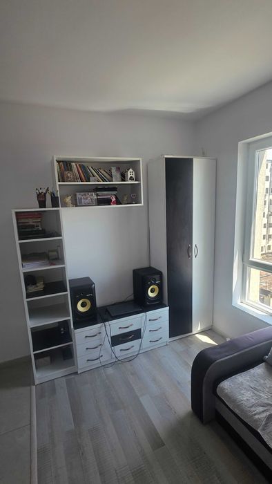 Vand apartament 2 camere