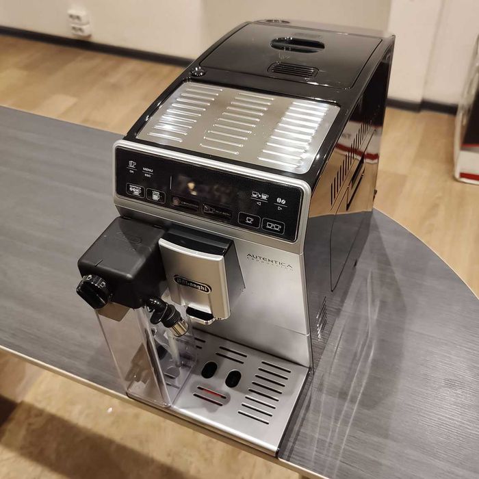 Кофемашина De'Longhi ETAM29.660.SB Ваш Личный Бариста у вас Дома!