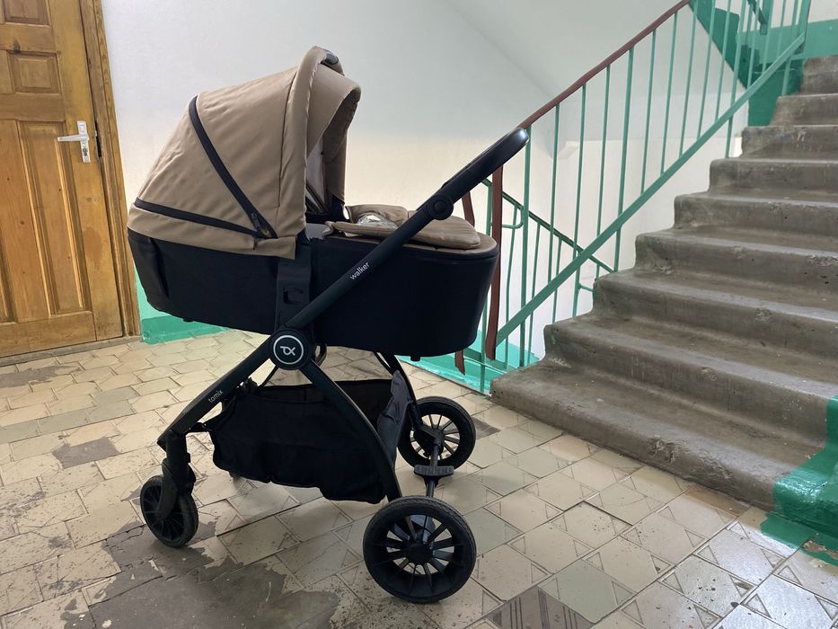 Продам детскую коляску