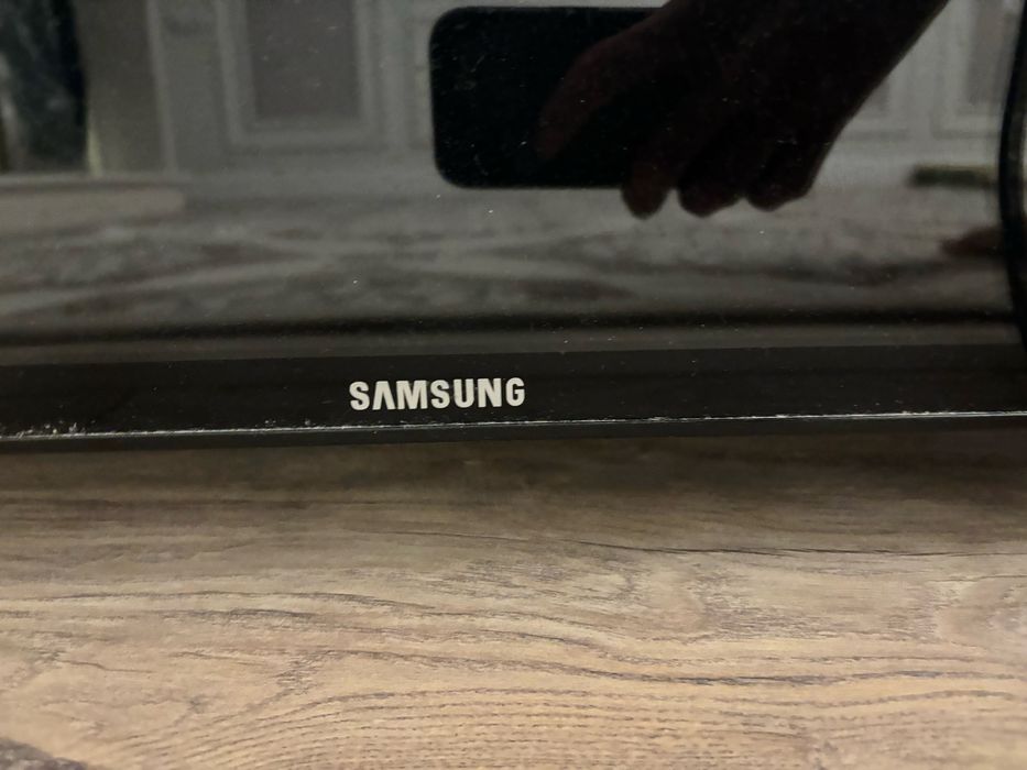 Продается телевизор  Samsung в отличной состояний