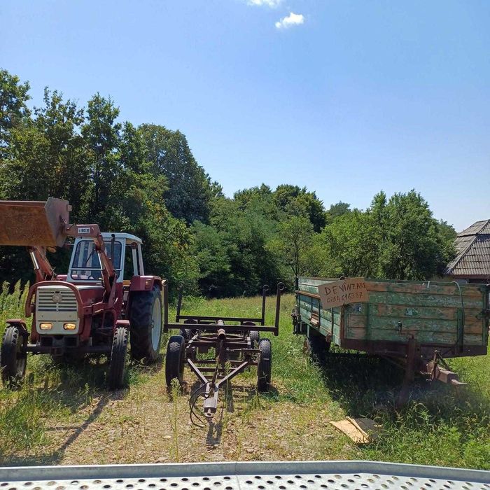 Vand Tractor cu utilaje