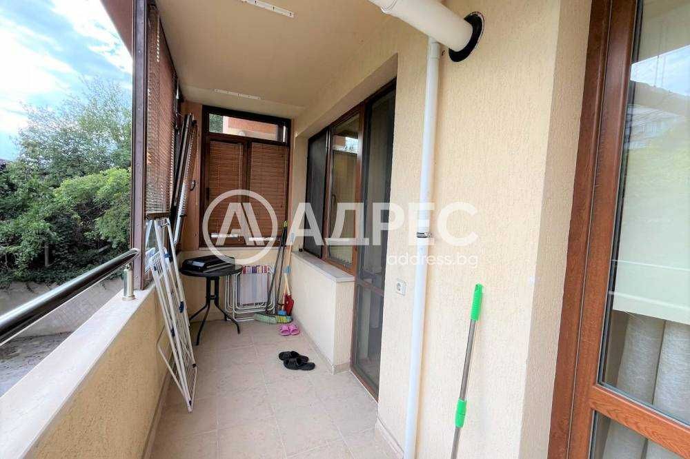 Продава се Двустаен апартамент в Разград, Център - 63 кв.м за 1692 €/кв.м - Снимка #6