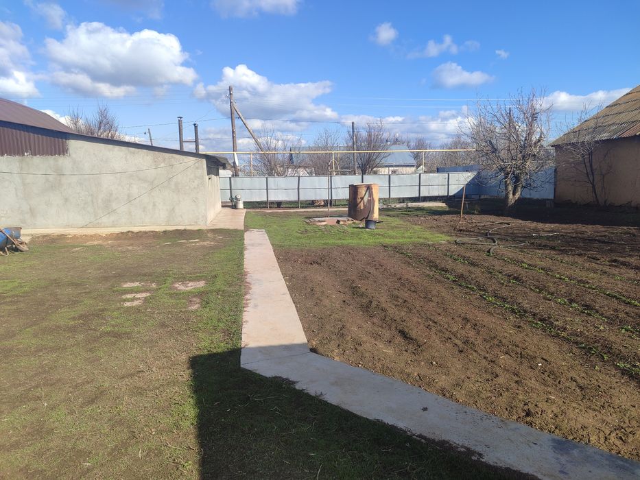 Продам 3 комнатный дом