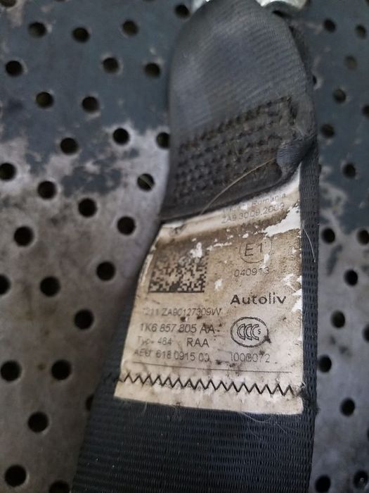 Centura siguranta stanga spate vw golf 6 5k 1k6857805aa
