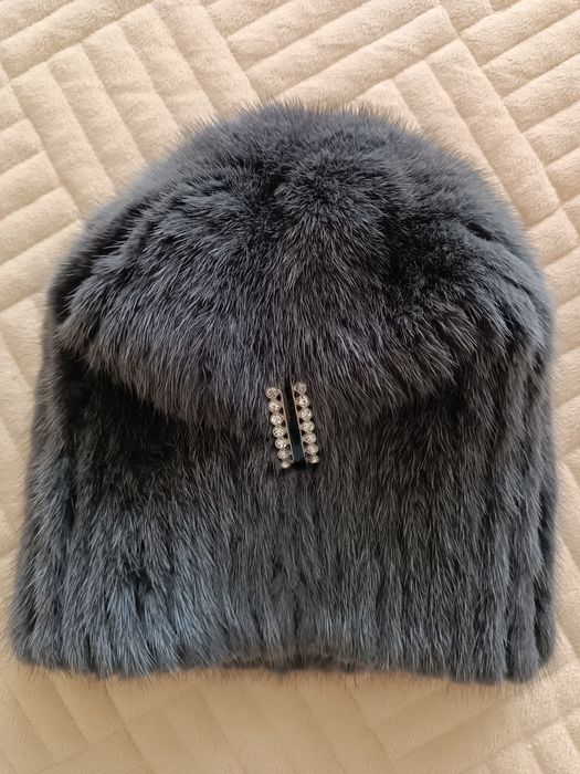 Вязаная норковая шапка