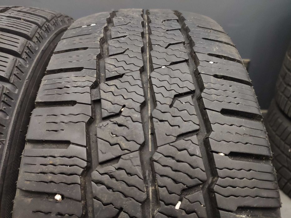 2бр Зимни Гуми 205 60 16 С - Maxxis - DOT 2021