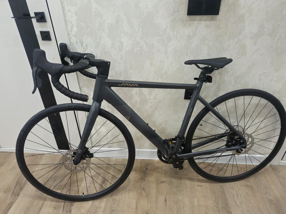 Продаеться шоссейный велосипед JAVA VELOCE 3, состояние отличное