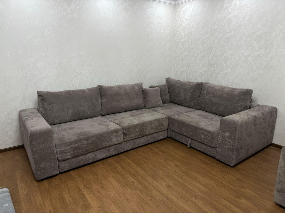 Продается диван в шикарном состоянии