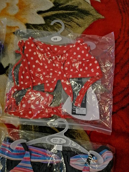 Costume de baie dama diferite masuri si modele - Noi cu etichete