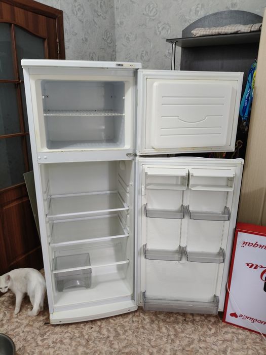 Продам холодильник