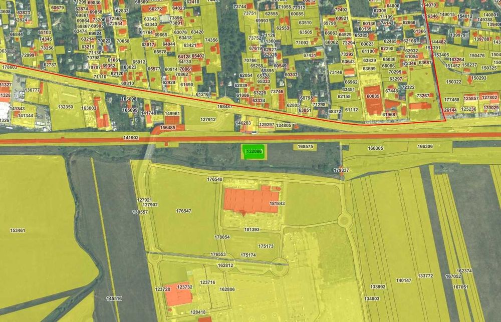 TEREN INTRAVILAN 3123 MP - zona Carrefour Era, Iasi