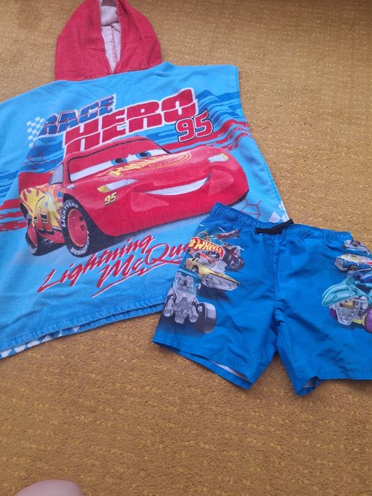 H&M летни дрехи и бански 110/116 jurassic,  pokemon , hot wheels