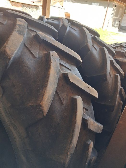 Anvelope  tractor 18,4R34 uzura 20%