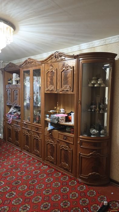 Продается стенка Италияский