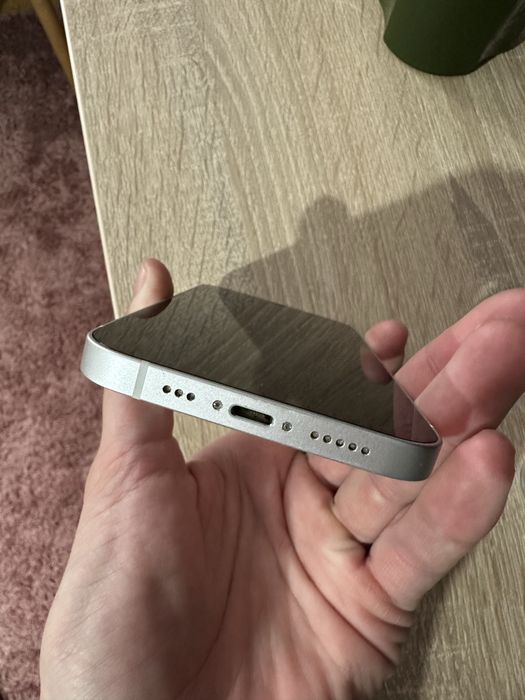 Iphone 12  White 64 GB